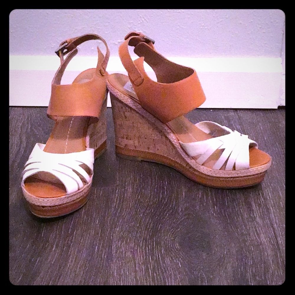 ✨Like New✨Dolce Vita Wedges